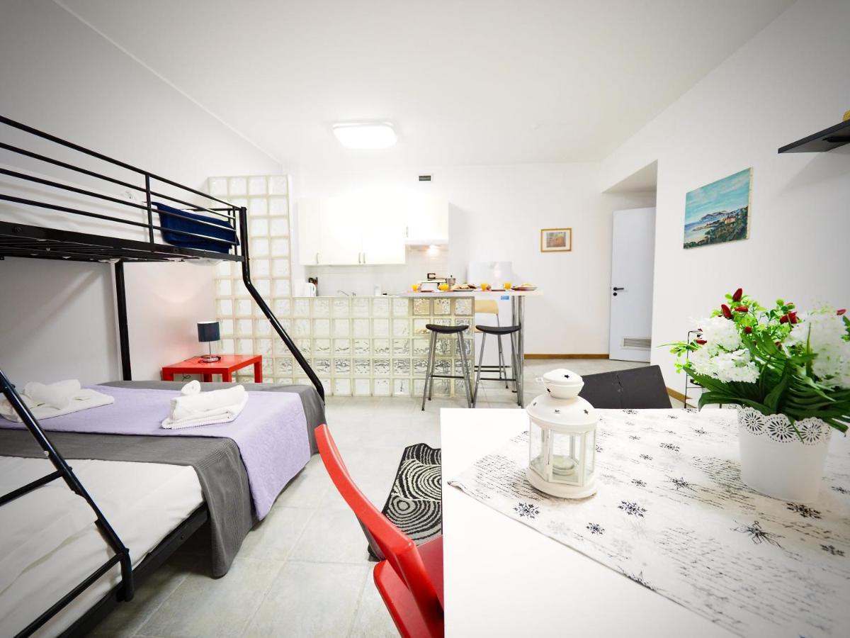Appartement Dimora Sottoripa Di Fronte Acquario - Genovabnb It *